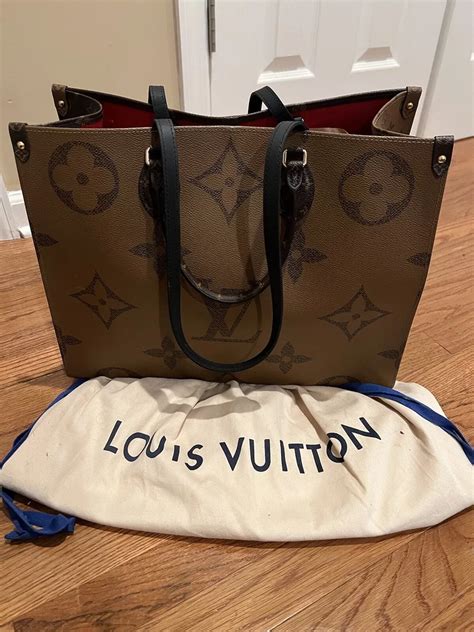 lv giant monogram on the go|onthego monogram giant canvas.